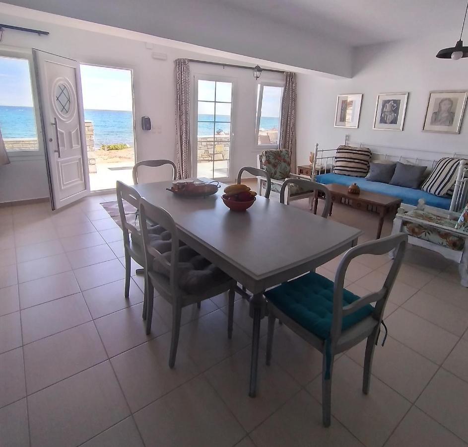 Albatross Seafront House Apartment Naxos City ภายนอก รูปภาพ